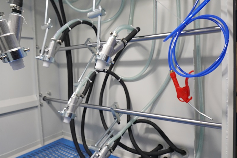 automatic blasting guns