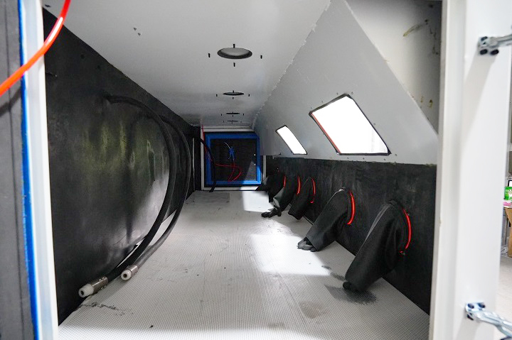 Double Station Pressure Blast Cabinet