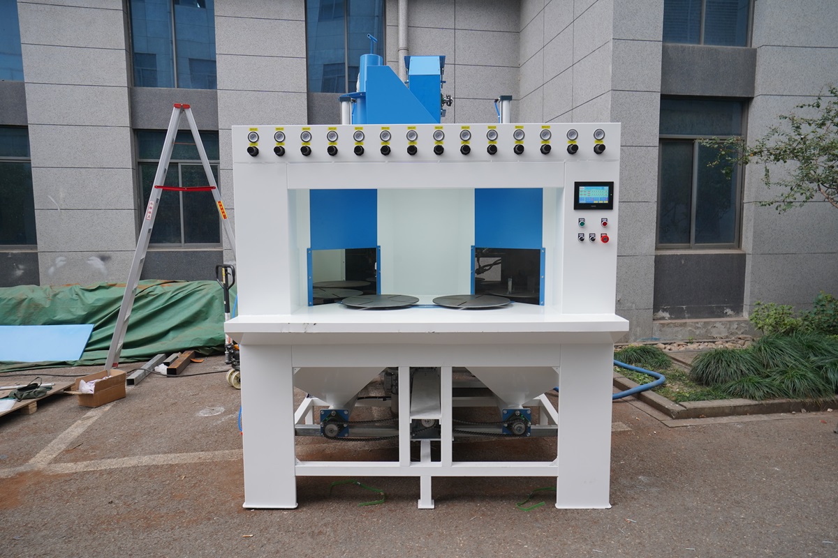 Automatic Multi-turntable Sandblasting Machine Exported to Paraguay