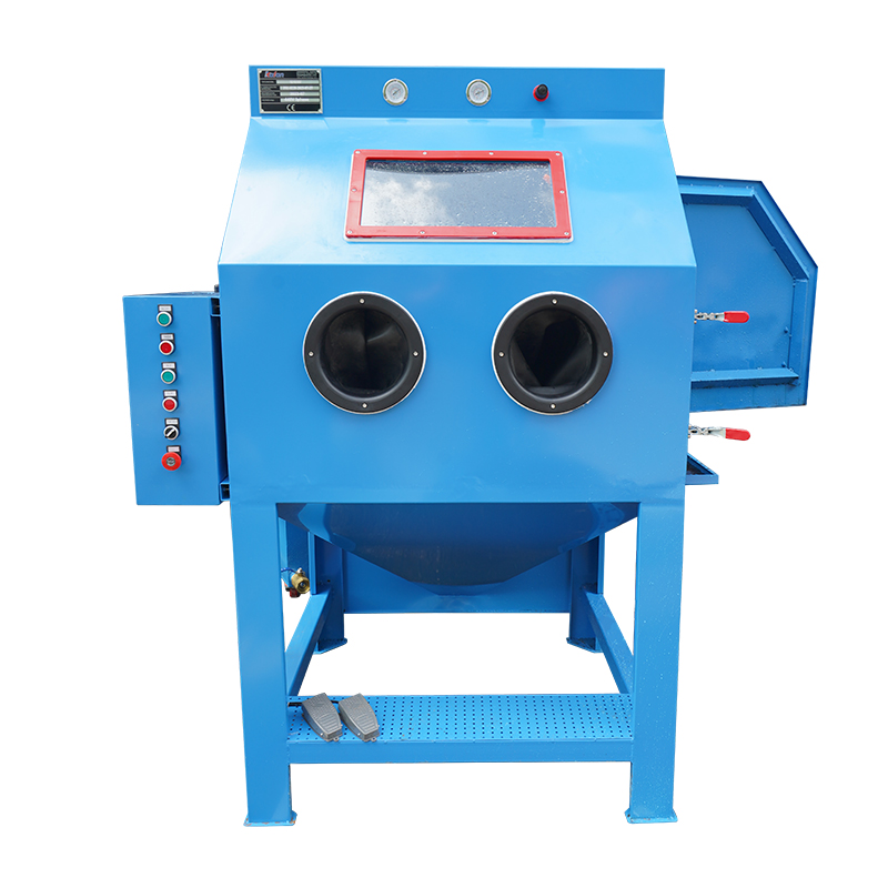 Closed Loop Wet Blast Cabinet With