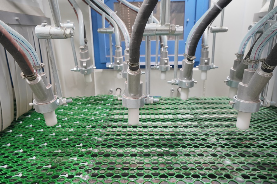 automatic sandblasting