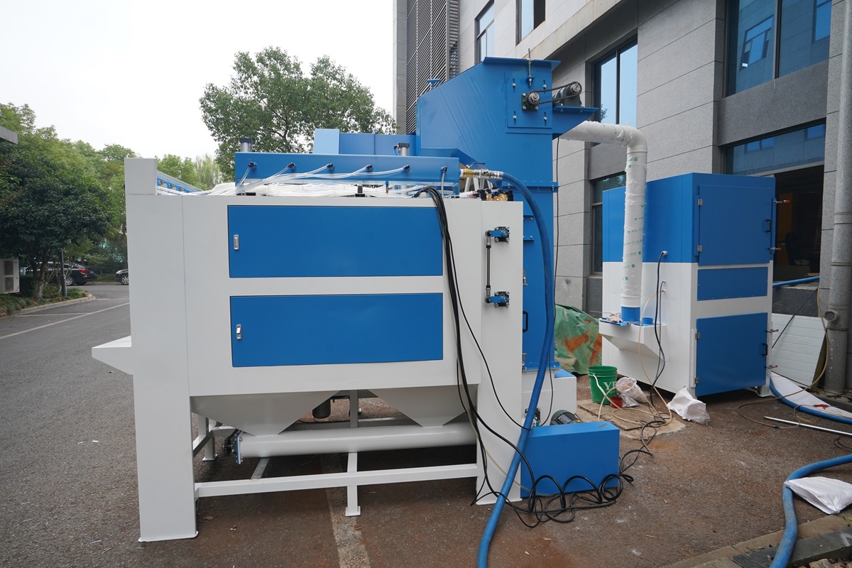 automatic sandblasting machine