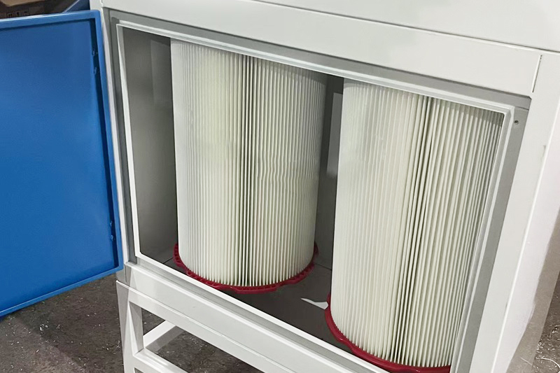 sandblasting dust-collector