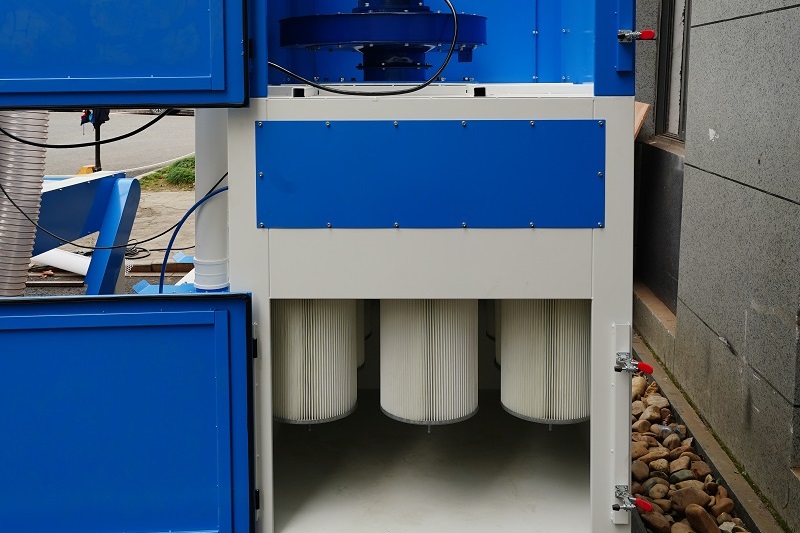 media dust collector