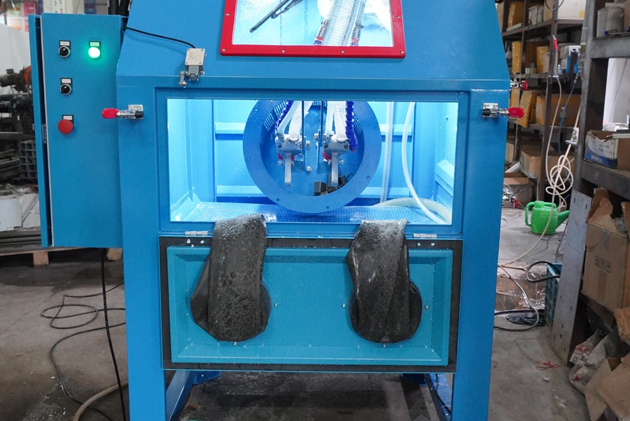 Newly-designed Wet Tumble Blasting Machine Exported to India
