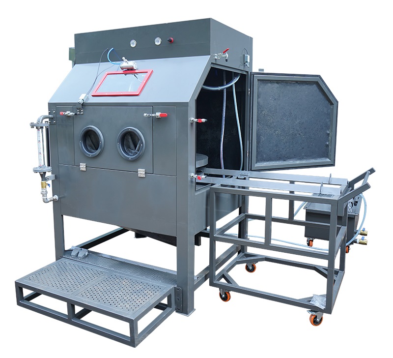 wet blasting cabinet