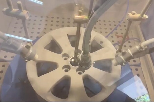 wheel sandblasting cabinet