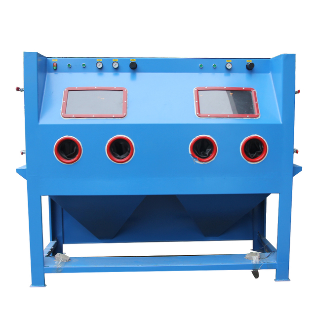 Large Wet Sandblasting Cabinet with Double-station